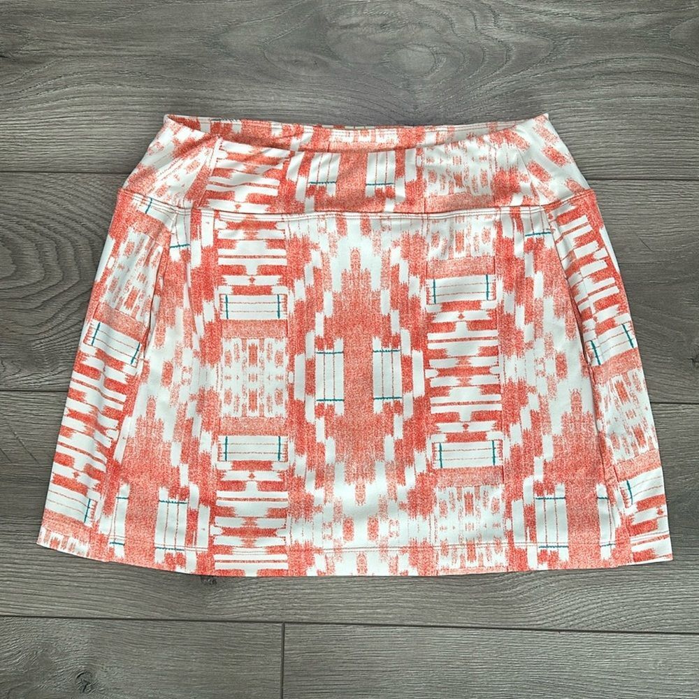 Title Nine 15” Pocket Dream Skort INCA Geometric Pattern Orange Cream Size Small